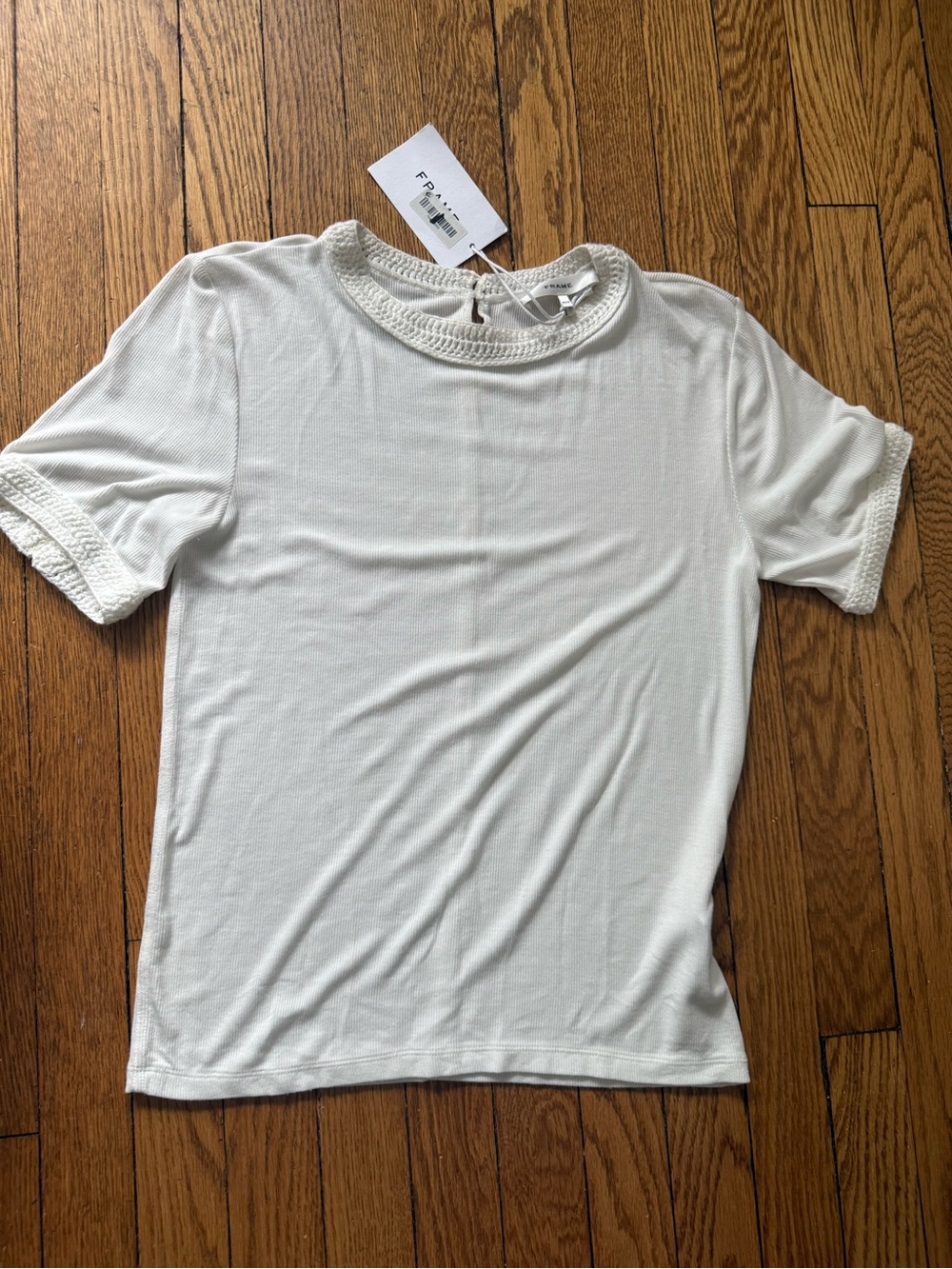 Frame Crochet Trim Tee - Size Medium - NWT